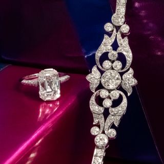 Art Deco 3.89 Carat Emerald Cut Diamond Ring - GIA D VS1