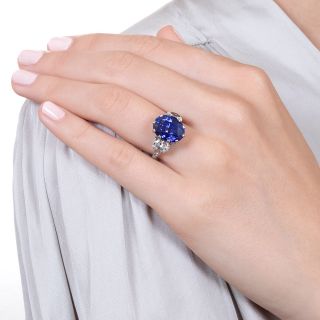 Lang Collection 8.62 Carat Fine Ceylon Sapphire and Diamond Ring 